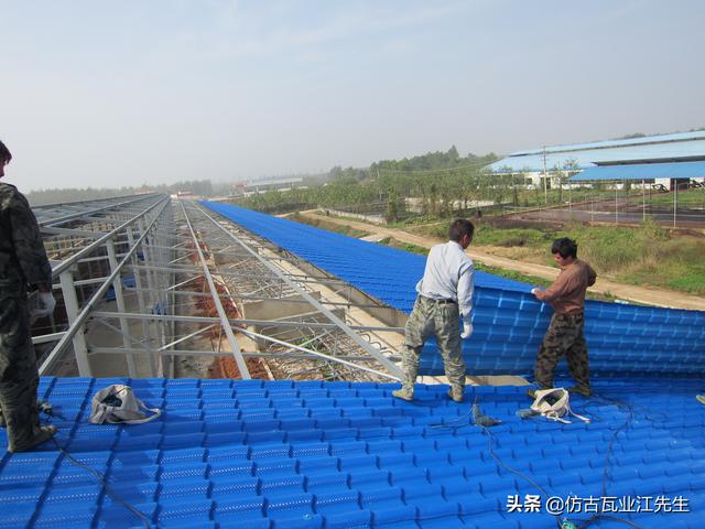 現如今樹脂瓦廠家林立,消費者選擇樹脂瓦的關鍵點是在哪點呢?